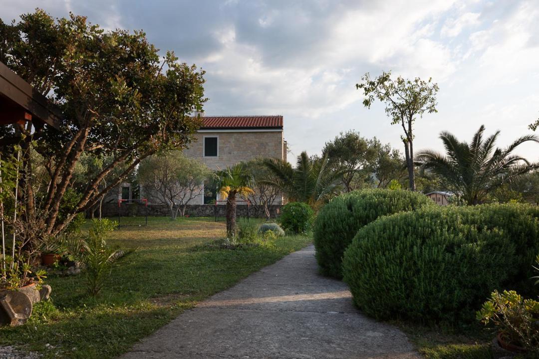 Apartments Punta Seline Esterno foto