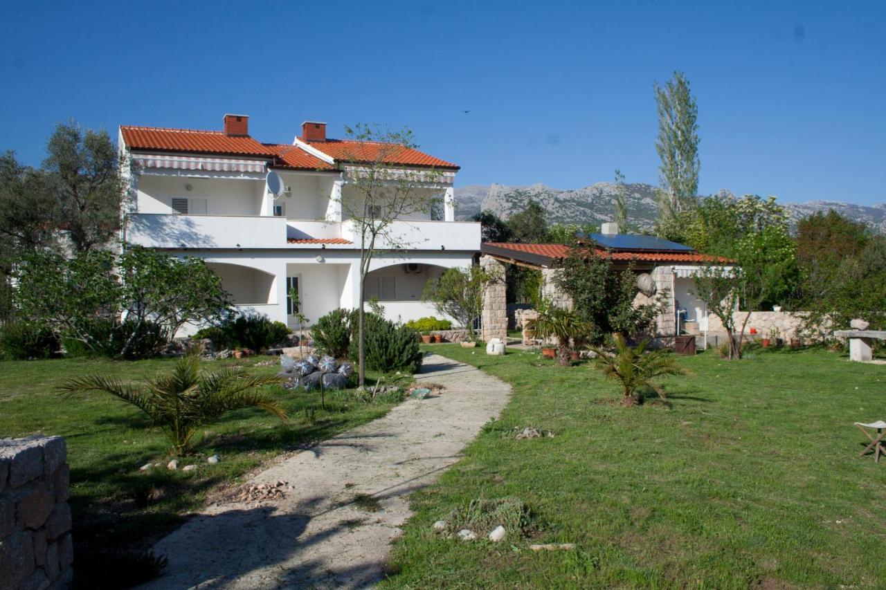 Apartments Punta Seline Esterno foto