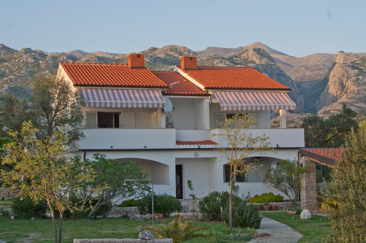 Apartments Punta Seline Esterno foto